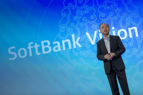 Сможет ли SoftBank официально взять под свой контроль WeWork, чтобы спасти компанию?