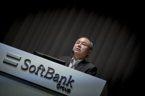 Генеральный директор SoftBank Масаёши Сон «смущен» из-за WeWork и Uber Investments