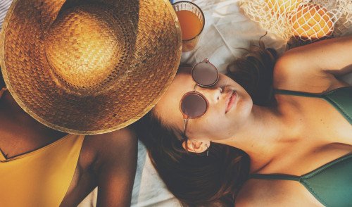 7 лучших минеральных солнцезащитных кремов, которые подходят для чувствительной кожи